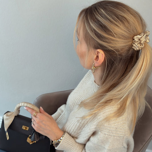 SILK& SCRUNCHIE MINI HUMUS