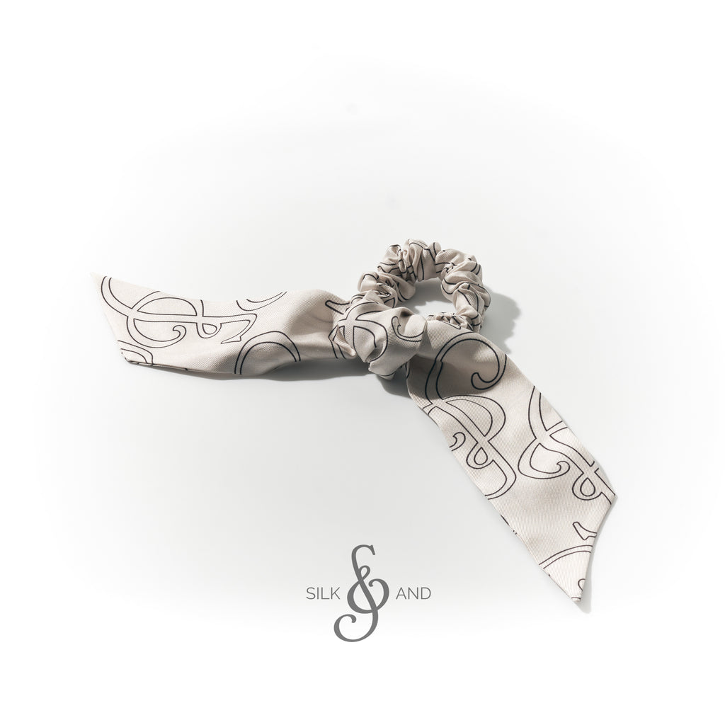 SILK& BOW OFF-WHITE