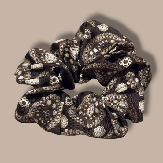 SILK& SCRUNCHIE MAXI PAISLEY