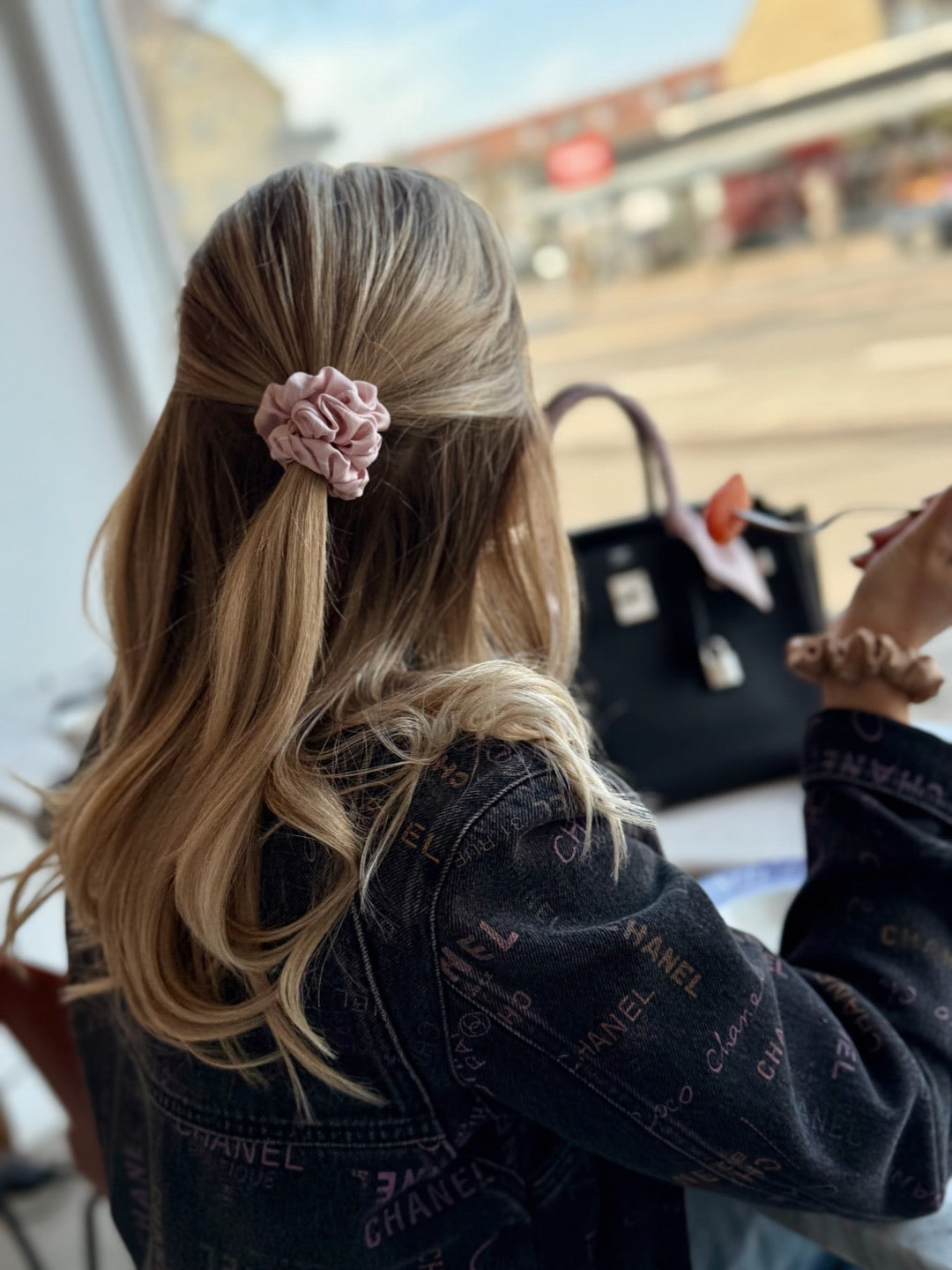 SILK& SCRUNCHIE MINI ROSE