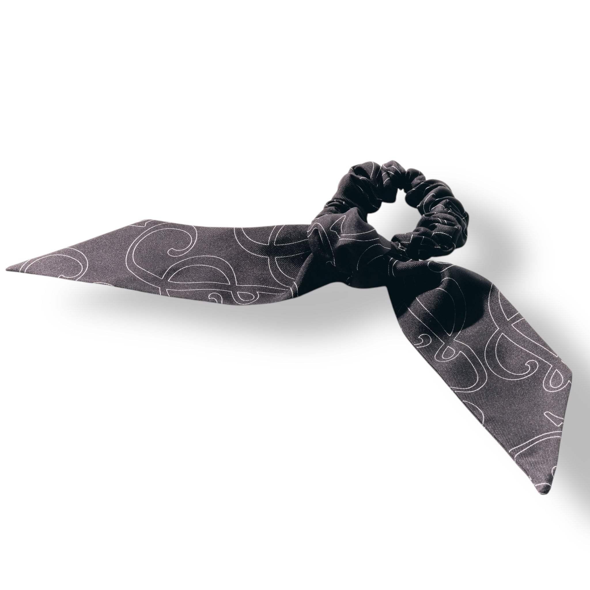 SILK& BOW BLACK