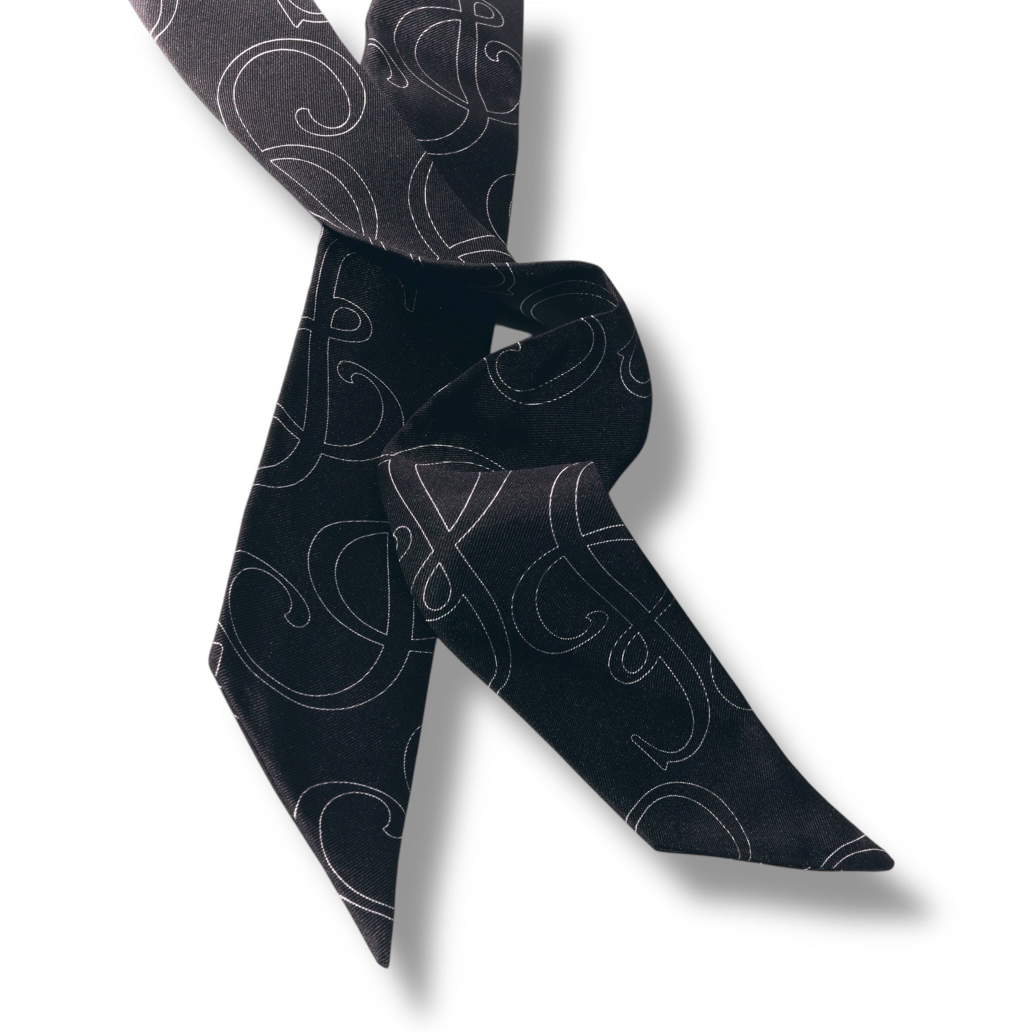 SILK& TWILLY BLACK