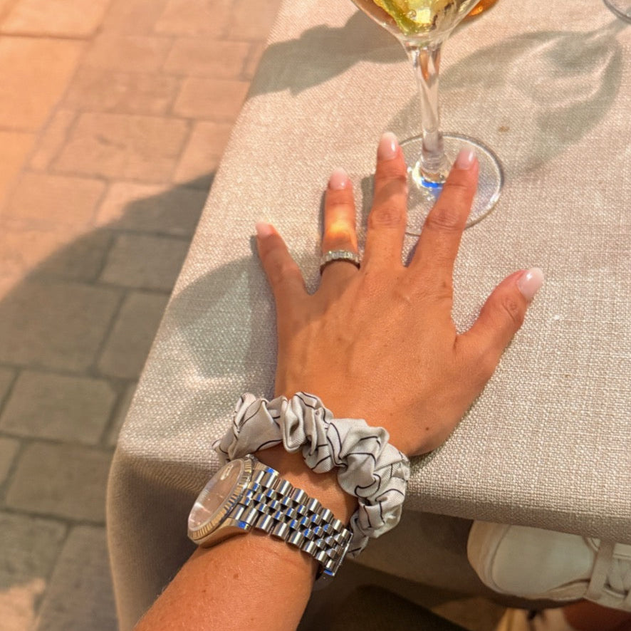 SILKAND Mini Scrunchie Off-White